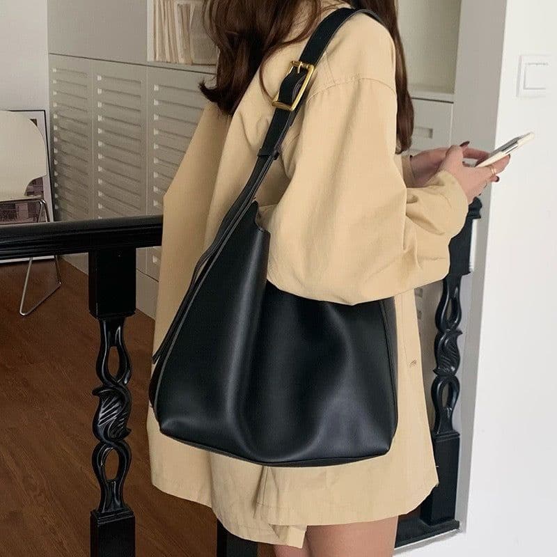 image-Women's Fashion All-match Large-capacity Bucket Shoulder Messenger Bag