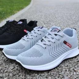 image-New Men's Flying Weaving Mesh Shoes Flying Weaving Sports Shoes