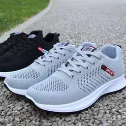 image-New Men's Flying Weaving Mesh Shoes Flying Weaving Sports Shoes