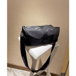 image-Suncoo-level Fitness Oxford Cloth Crossbody Bag