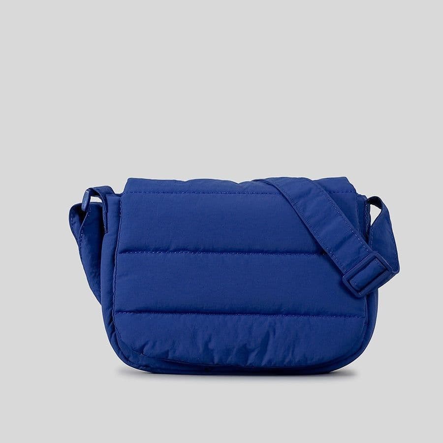 image-Simple And Lightweight Flap Special-interest Design Quilted Wide Shoulder Strap Crossbody Bag