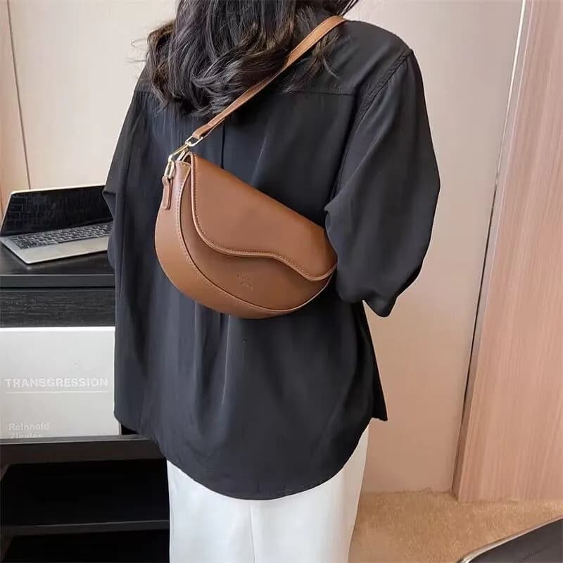 image-Women's Fashion Retro All-match Shoulder Messenger Bag