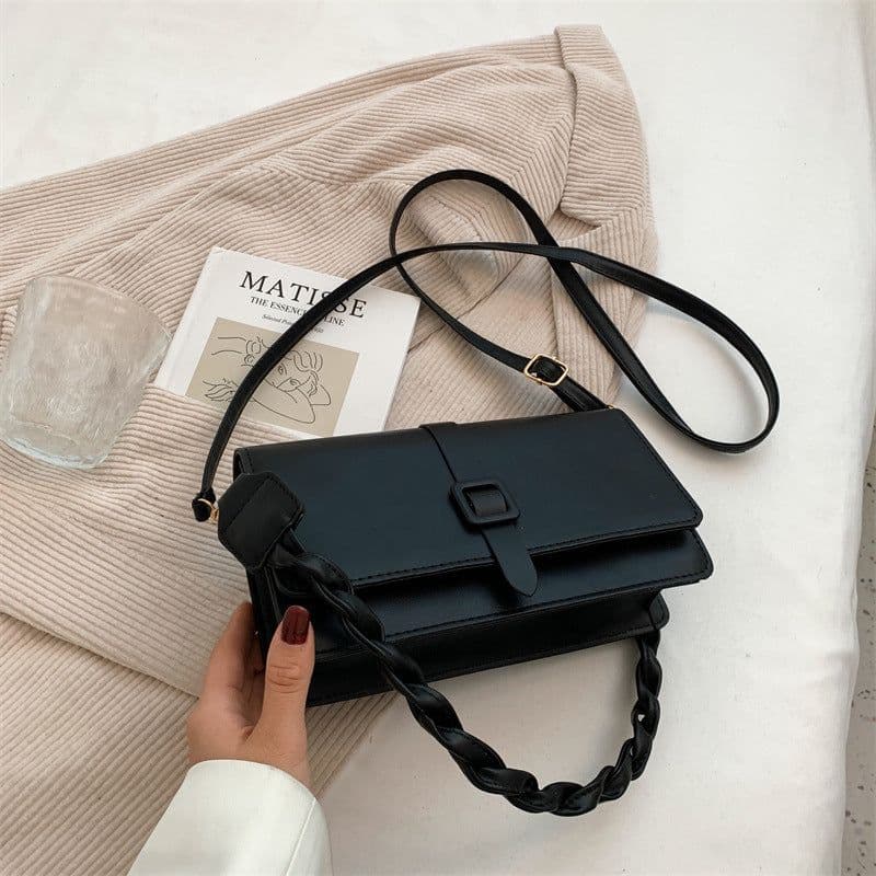 image-Spring And Summer New High-grade Versatile Messenger Bag Fashion Simple Women