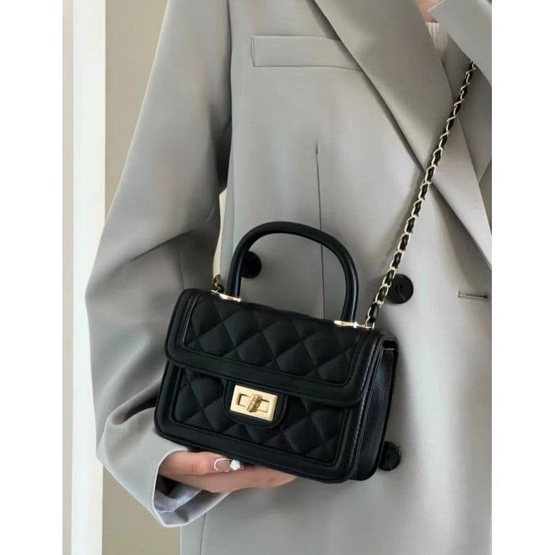 image-All-match Chain Commuter Messenger Bag For Women