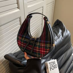image-Women's Fashion Color Contrast Plaid Retro Hand Carrying Dumpling Bag