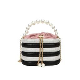 image-European And American Fashion One-shoulder Ins Women's Crossbody Classic Style Pearl Hand Dinner Bag