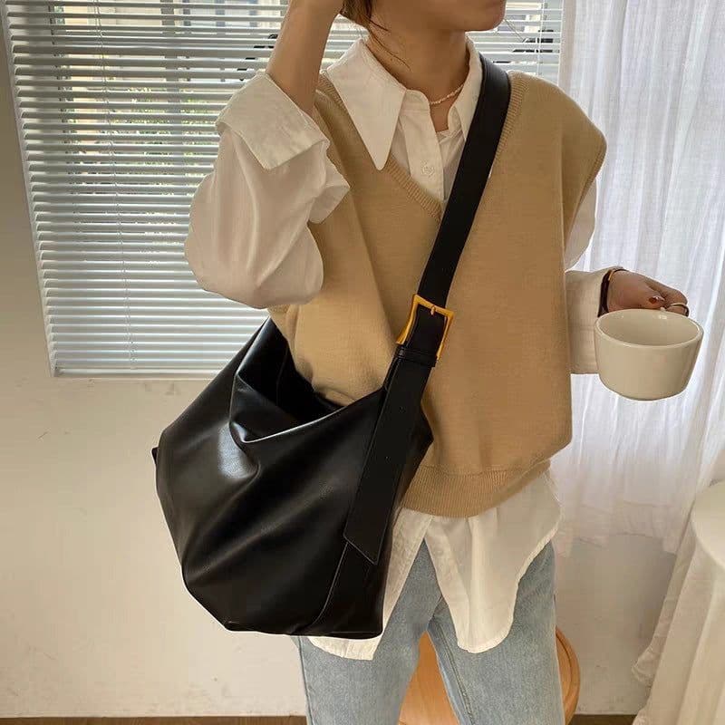 image-Women's Large-capacity Crossbody Bag Daily Bagig Bag