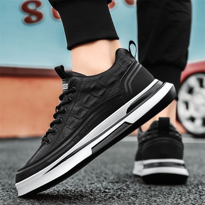 image-Leather Waterproof Sneakers Sports And Leisure