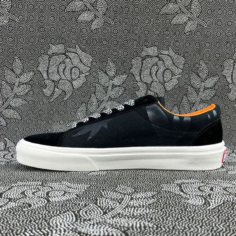 image-Black Warrior Plaid Classic Low-top Shoes High Street Canvas