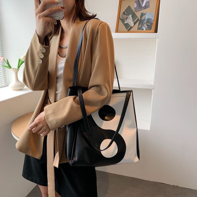 image-Women's Fashion Simple Underarm Large Capacity Shoulder Bag
