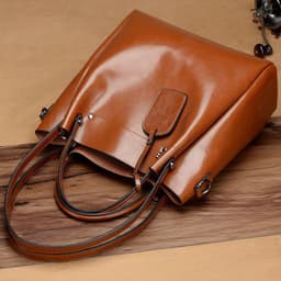 image-Women's Fashion Simple Portable Oil Wax Cattle Leather Bag