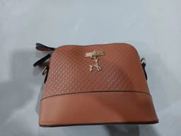 image-Fashion Women's Bag Trendy Portable