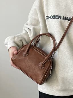 image-Korean Style Niche Maillard Bowling Versatile Casual Ins Handbag Crossbody Bag Women