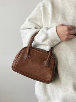 image-Korean Style Niche Maillard Bowling Versatile Casual Ins Handbag Crossbody Bag Women