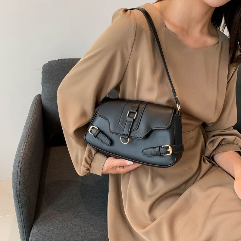 image-Pure Color Simple Shoulder Messenger Bag Fashion Casual
