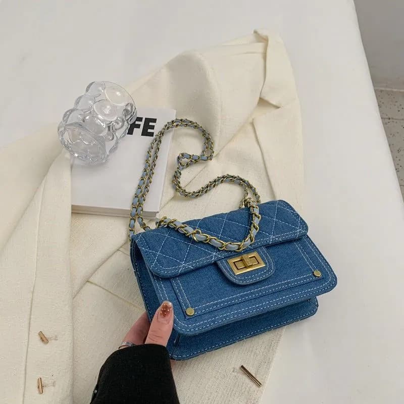 image-Casual Denim Shoulder Bag High-grade Lock Messenger Bag