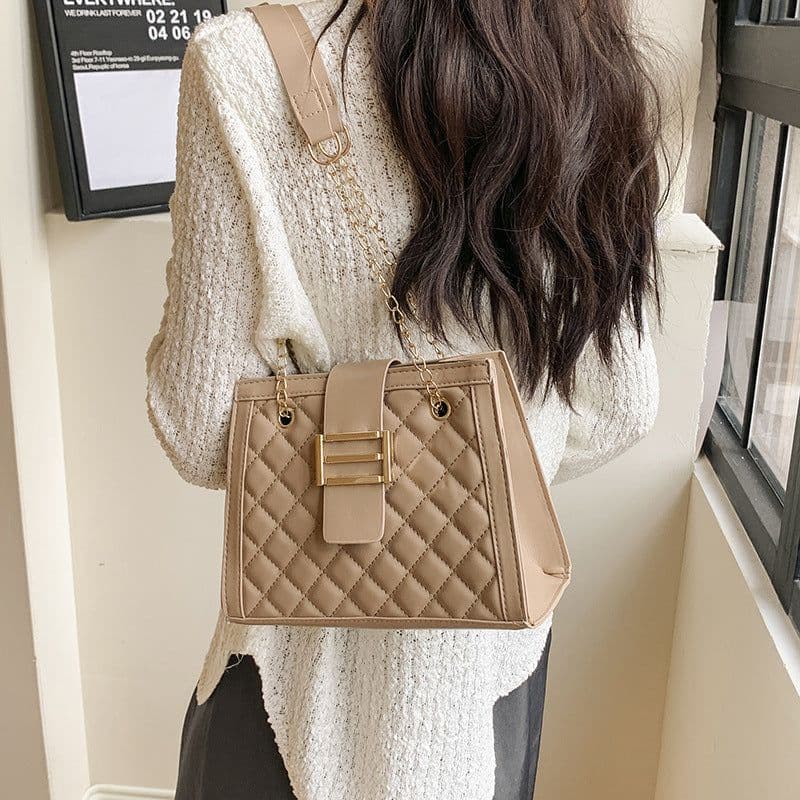 image-Crossbody Bag Chain Shoulder Bag New Commuter's All-matching Large Capacity Women