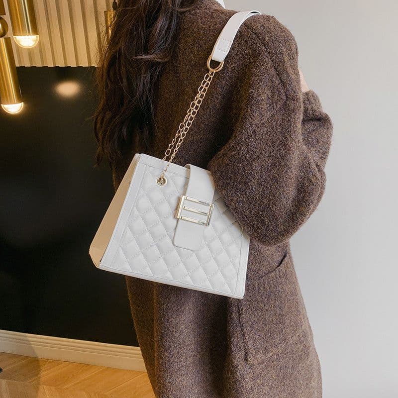 image-Crossbody Bag Chain Shoulder Bag New Commuter's All-matching Large Capacity Women