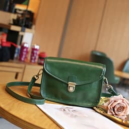 image-Women's Messenger Bag Large Capacity Genuine Leather High Sense