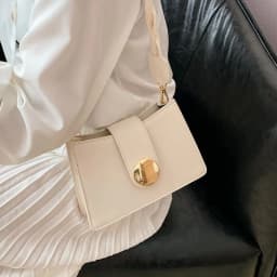 image-Fashionable And Versatile Crossbody Bag For Women