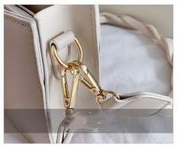 image-Fashionable And Versatile Crossbody Bag For Women
