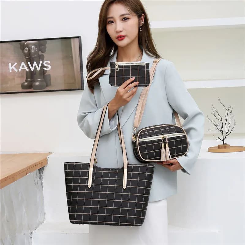 image-New Korean Fashion Four-piece Set Texture Shoulder Women Hand-carrying Crossbody Bag