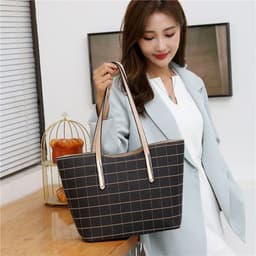 image-New Korean Fashion Four-piece Set Texture Shoulder Women Hand-carrying Crossbody Bag