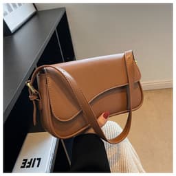 image-Fashion Simple New Flip Magnetic Buckle Shoulder Bag