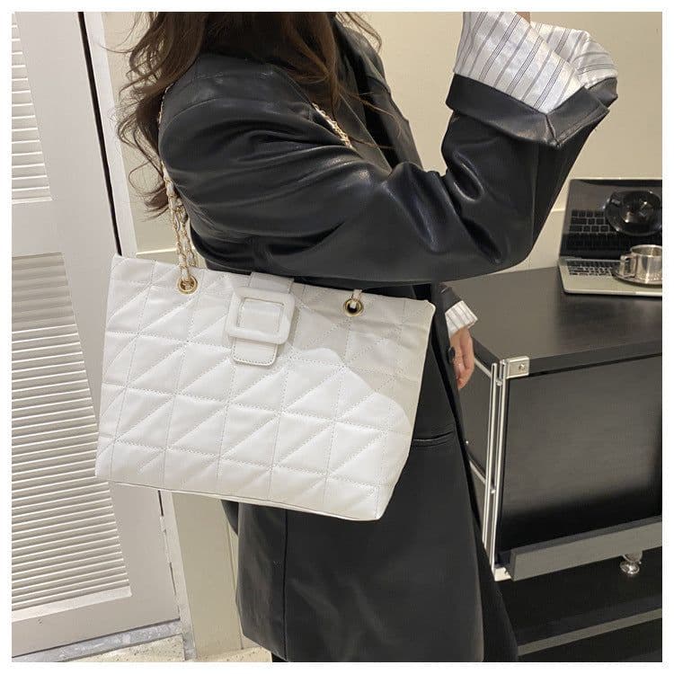 image-Women Shoulder Bags New Trendy Chic Chanel-style Rhombus Chain Bag