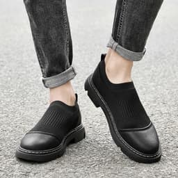 image-Rubber Cowhide Wear-resistant Round Toe Low-top Black Loafers