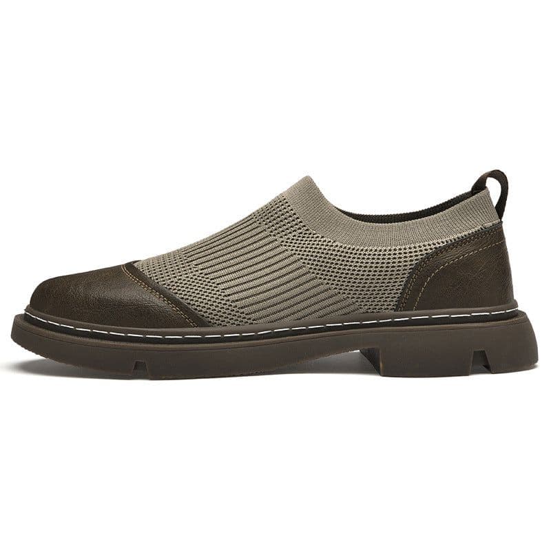 image-Rubber Cowhide Wear-resistant Round Toe Low-top Black Loafers