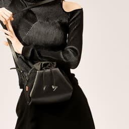 image-Women's Crossbody Shell Fashion Bag