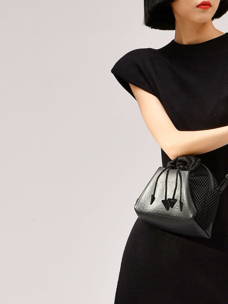 image-Women's Crossbody Shell Fashion Bag