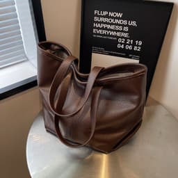 image-Niche, High-end Commuting Retro Women's Tote Bag