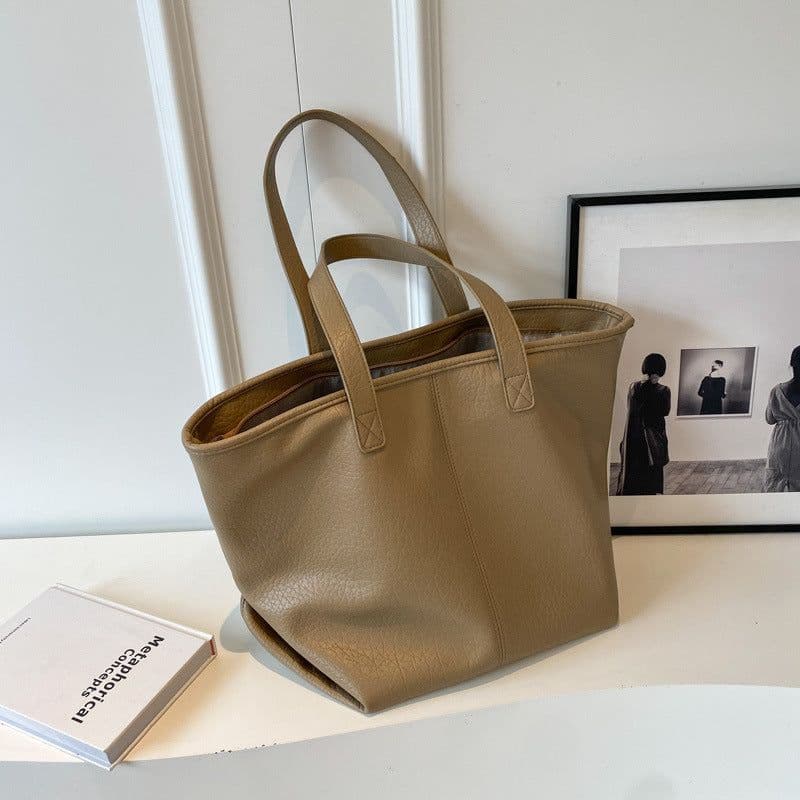 image-Niche, High-end Commuting Retro Women's Tote Bag