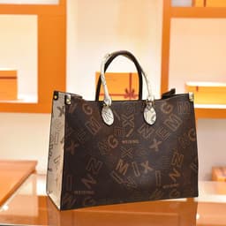 image-New Print Fashion Classic Large Capacity Tote Bag