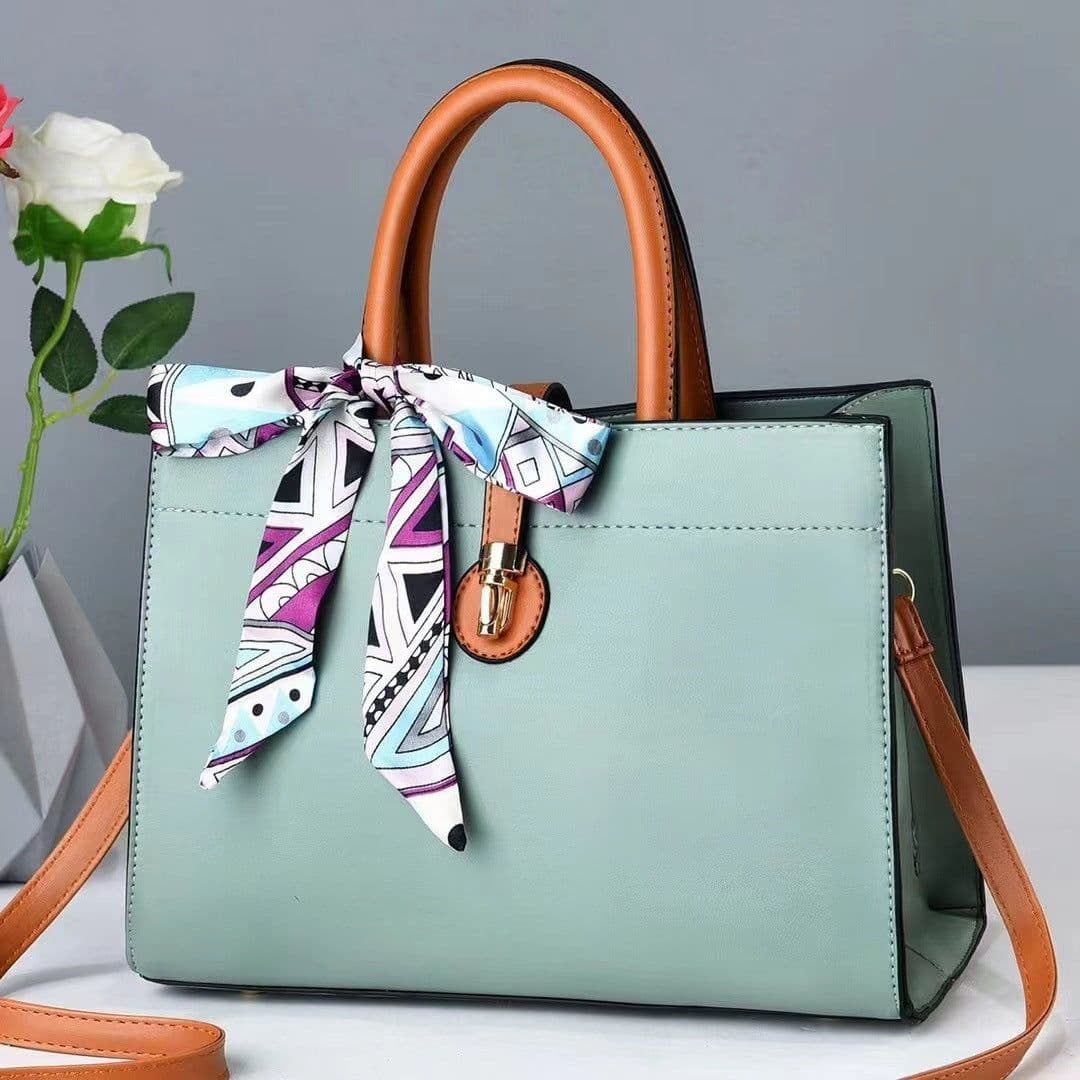 image-Fashion Women's Portable Large Capacity Shoulder Messenger Bag