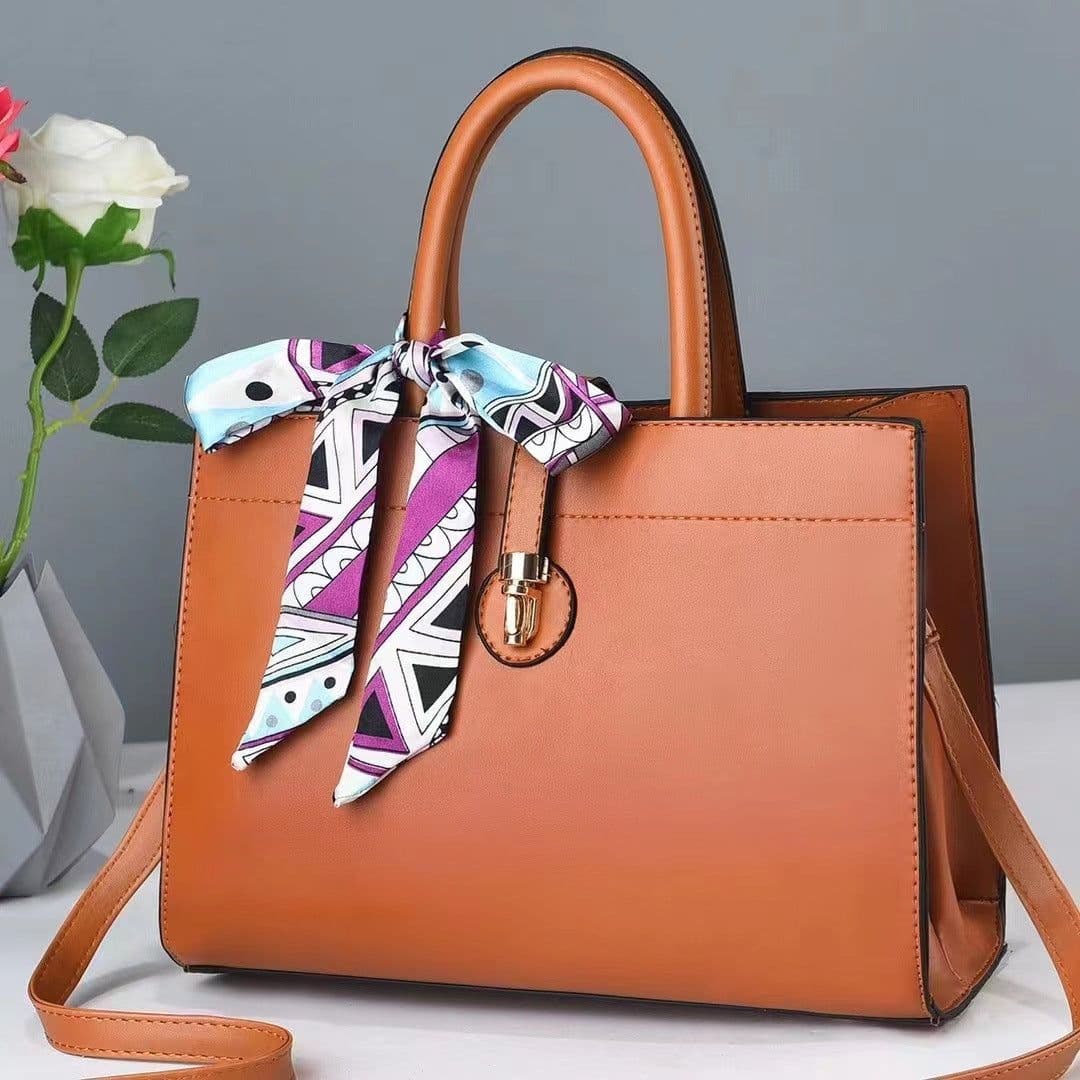 image-Fashion Women's Portable Large Capacity Shoulder Messenger Bag