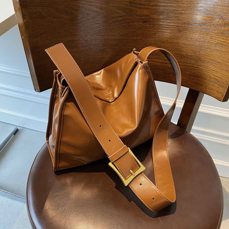 image-New Retro Large Capacity Tote Commuter Crossbody Bag