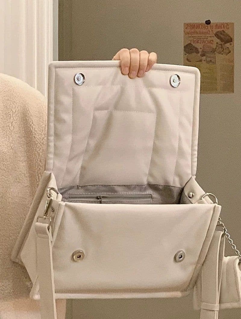 image-Large Capacity Stacked Shoulder Crossbody Underarm Sports Bag