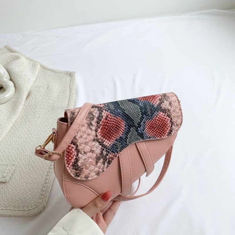 image-Women's Shoulder Bag Casual Western Style Saddle Bag