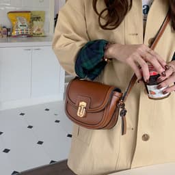 image-Saddle Bag Fashion One-shoulder Crossbody Bag Commuter Bag
