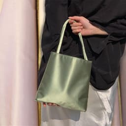image-Women's New Fashion Handbag Simple Fashion