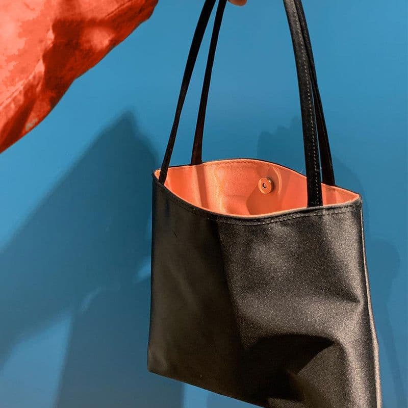 image-Women's New Fashion Handbag Simple Fashion