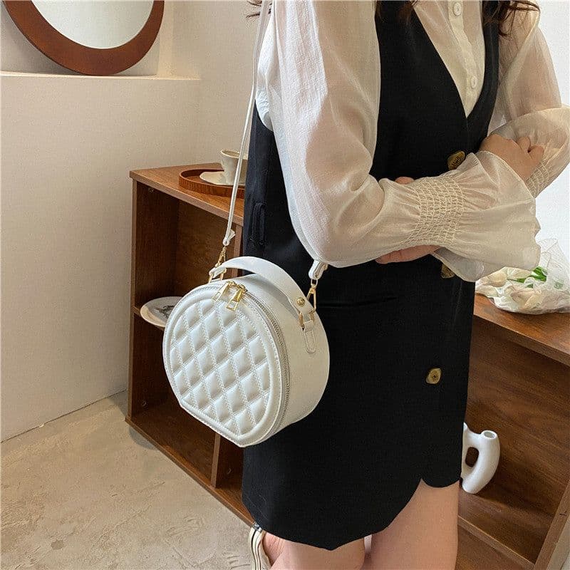 image-Fashion Diamond Plaid Women's Messenger Bag
