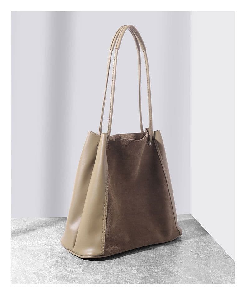 image-Women's Cowhide Portable Shoulder Messenger Bag
