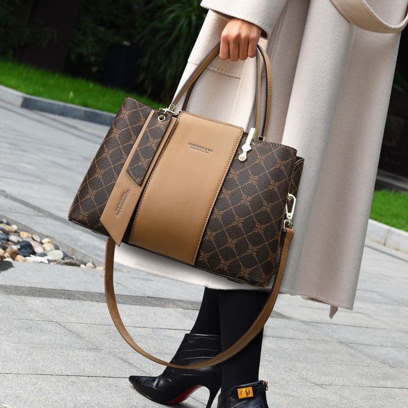image-Women's Generous One-shoulder Crossbody Printing Large Capacity Bag