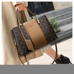 image-Women's Generous One-shoulder Crossbody Printing Large Capacity Bag