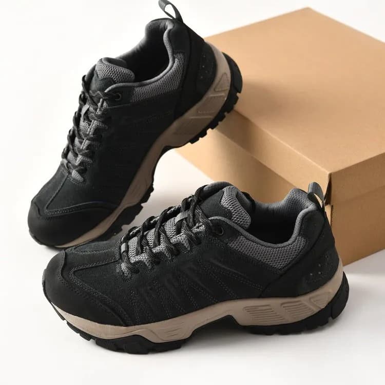 image-Anti Fur Outdoor Hiking Shoes