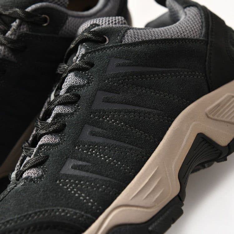image-Anti Fur Outdoor Hiking Shoes